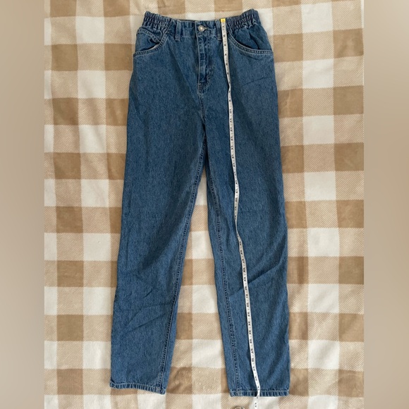 Vintage Faded Glory Ladies size 8 Classic Blue Denim Jeans with Stretch - Picture 3 of 7